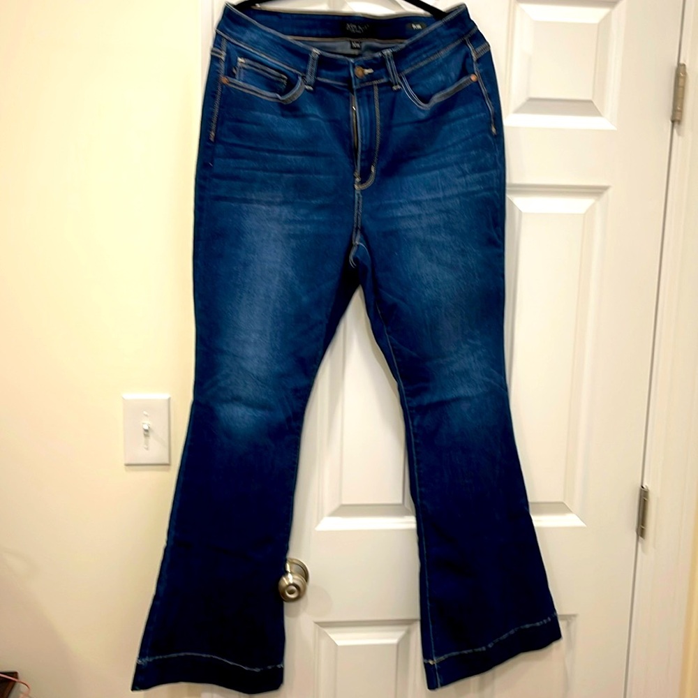 Women’s flare jeans